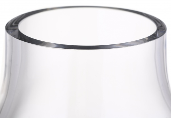 Ваза скляна Wrzesniak Glassworks Яншо 18 см темно-синя 