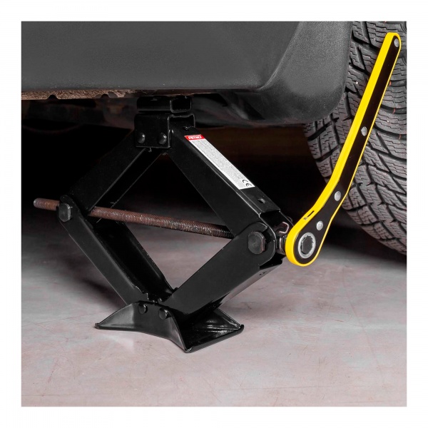 Домкрат механический ромбический AMiO (02479) 2 т