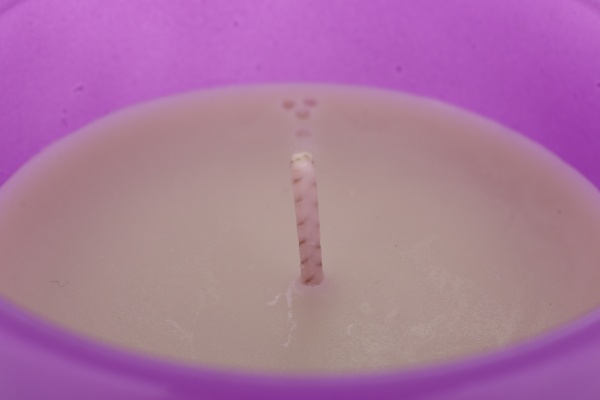 Свеча в стакане с предсказанием аромат тубероза 