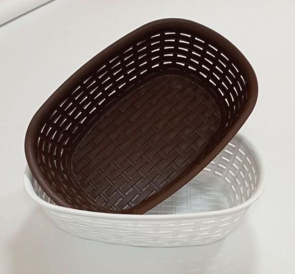 Кошик плетений 25,5x18,5x7,5 см темно-коричневий Plastic's Craft