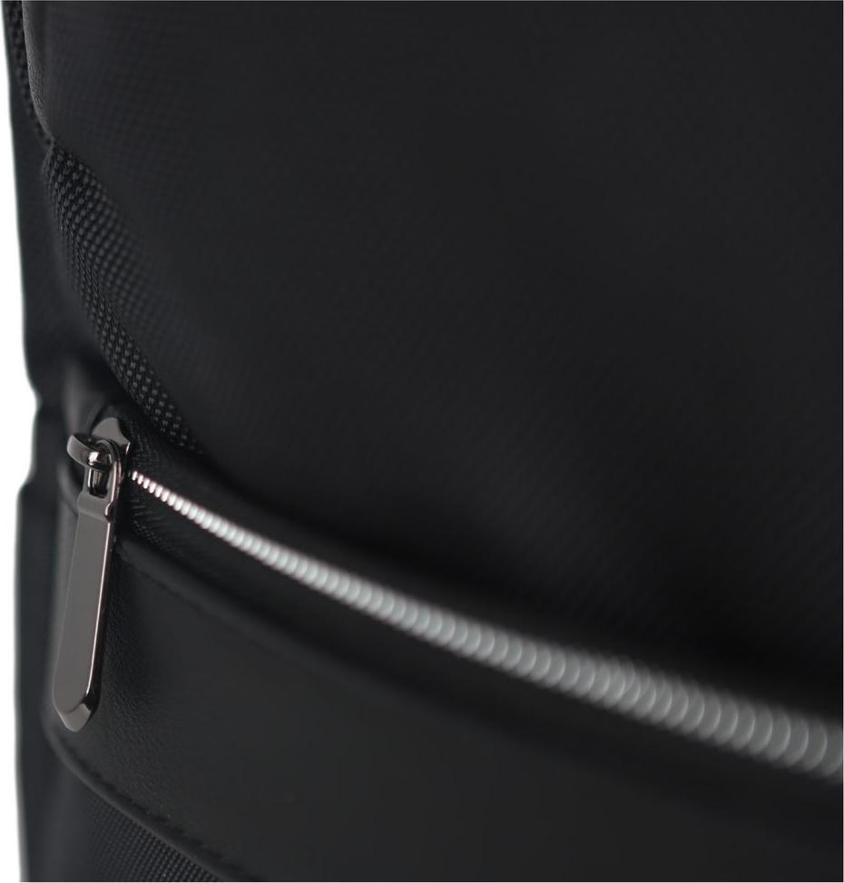 Рюкзак черний, полиэстэр 45x31x13см