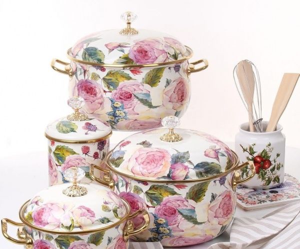 Кастрюля с крышкой 3,8 л эмаль Пион 763-004 Elmani