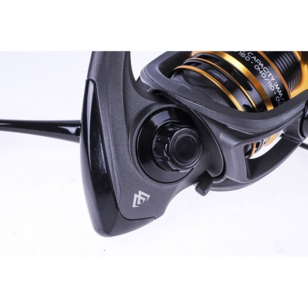 Котушка Mikado CARUS 4006 FD