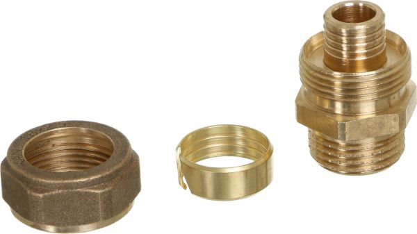 Муфта соединительная KAN Ø18 x 2,5 x ½