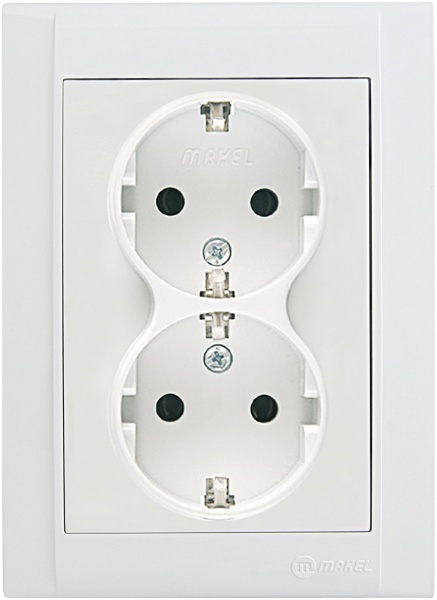 Розетка двойная с заземлением Makel Defne без шторок белый 42001057