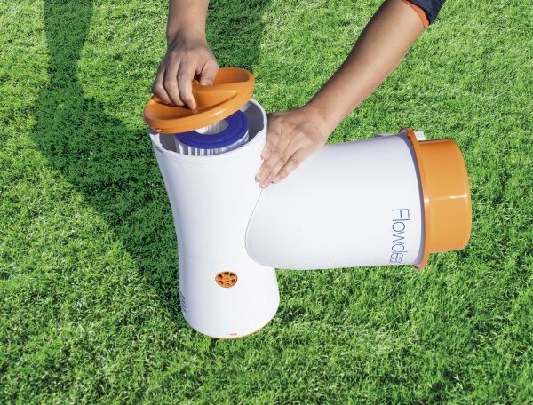 Фильтр-насос для бассейна Bestway подвесной со скиммером 58469