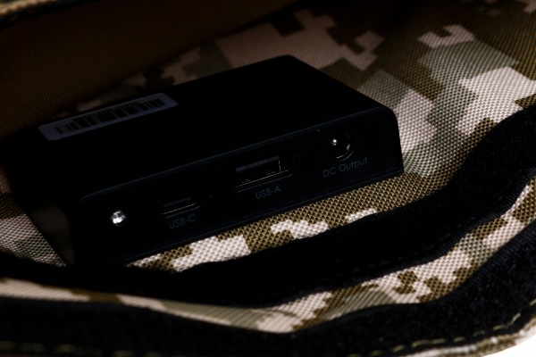 Зарядний пристрій розкладний портативний 63W ALT-63 мілітарі