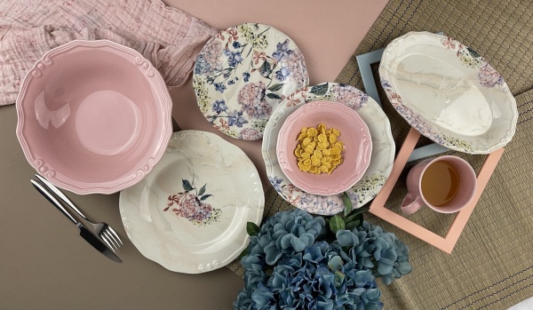 Чашка Tiffany Pink 350 мл Porser Porselen