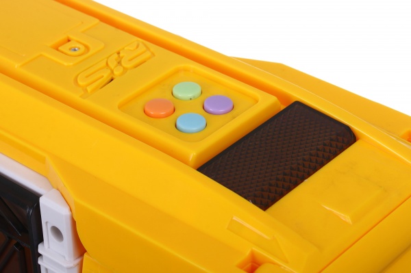 Игровой набор Shantou Эвакуационный контейнеровоз-гараж со звуковыми эффектами OTB0581805