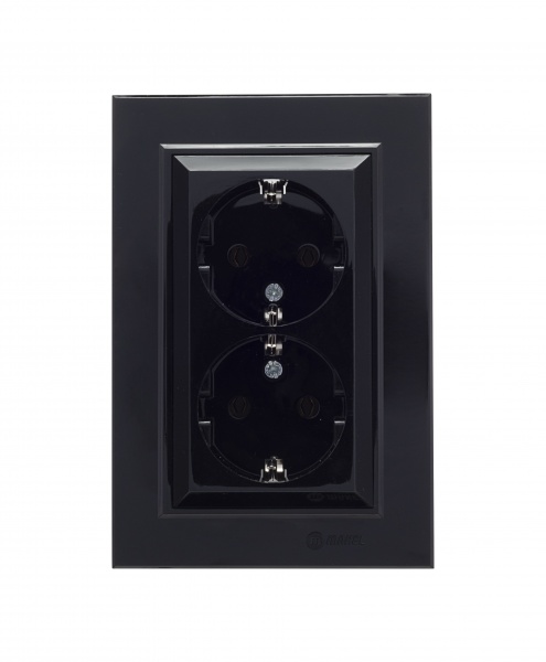 Розетка 2 із заземленням Makel Karea IP20 чорний глянець 56111082