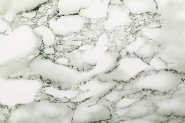 Пленка самоклеющаяся M104  0,67x2 м