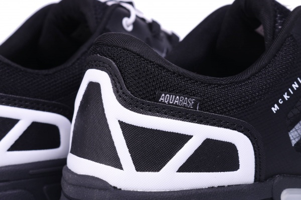 Кросівки McKinley Kansas II AQB W 414894-904057 р.EUR 38 чорний