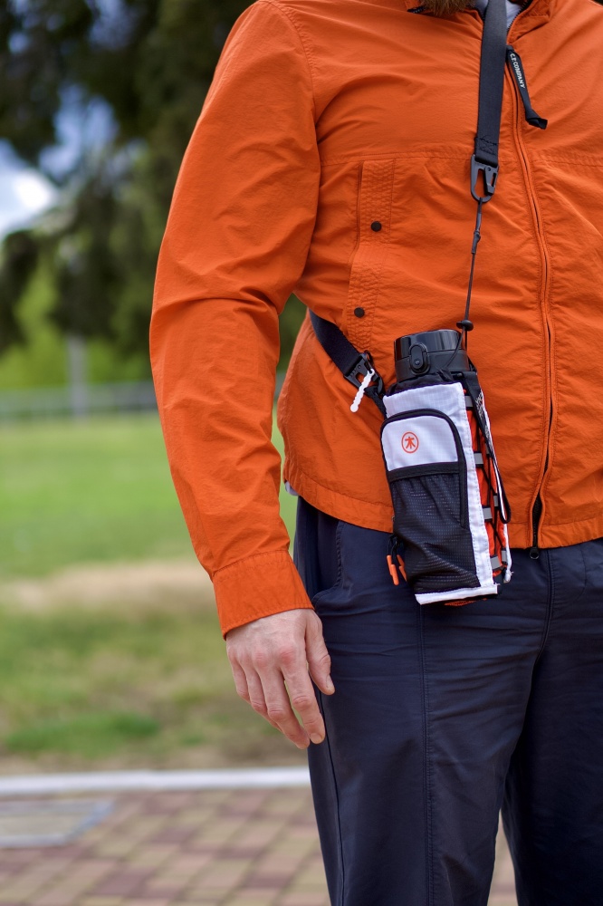 Сумка для бутылки ROOTS Osaka серая RTS-05 серый с красным