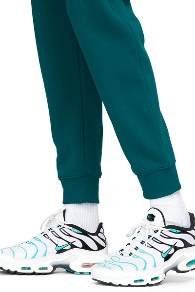Брюки Nike M NSW CLUB JGGR BB BV2671-381 р. L зеленый