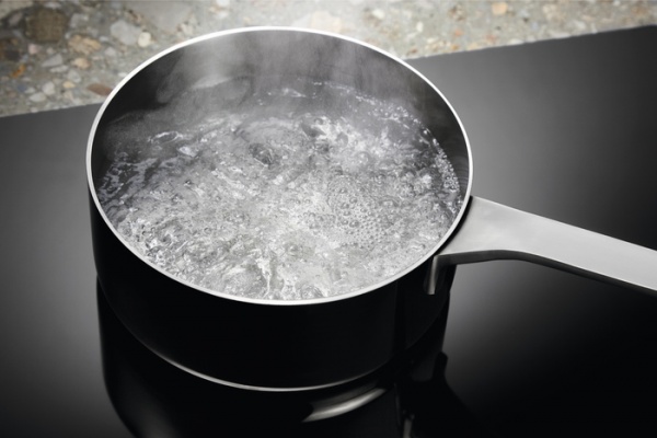 Варочная поверхность Electrolux EIP8146