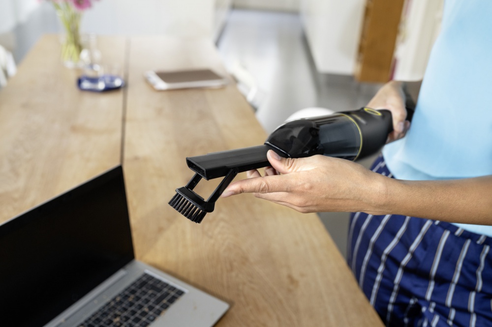 Пылесос аккумуляторный Karcher CVH Anniversary Edition (1.198-355.0) black