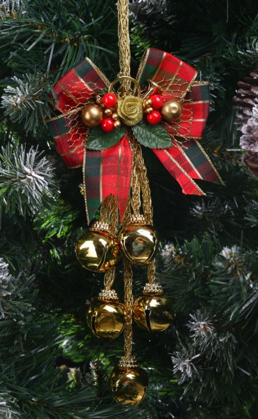 Подвеска декорированная Global Treasure бант с колокольчиками 30 см в ассортименте P2106048AB