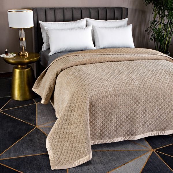 Покривало Velvet Darby 240x260 см La Nuit бежевий 