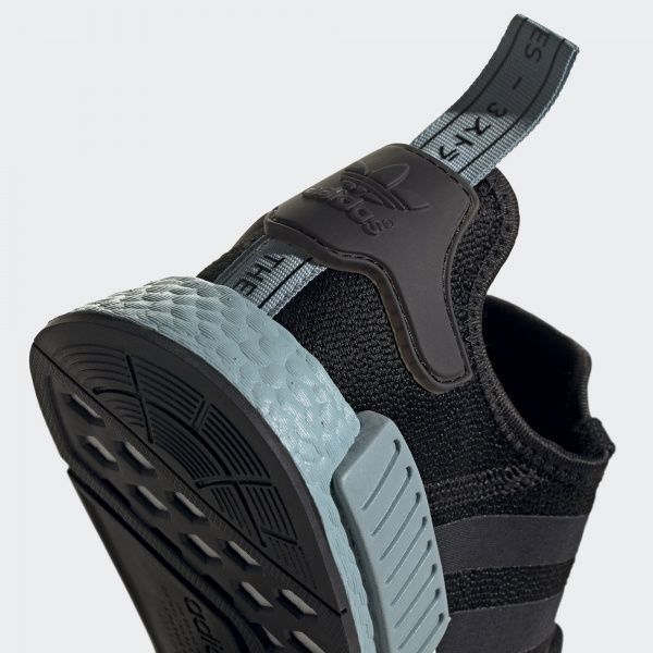 Кросівки Adidas NMD R1 W EE5178 р.7,5 чорний