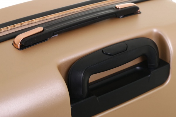 Чемодан 94 л золотистый LS22100 68х48х39 ABS 