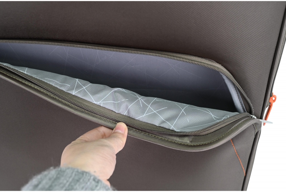 Валіза Compass MS-3006 62 л коричневий 69x44x24 см M