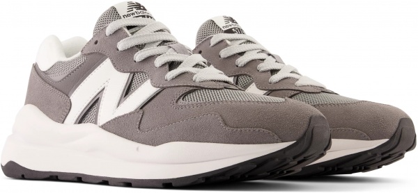 Кроссовки New Balance 5740 V1 M5740VPB р.42,5 US 9 27 см черный