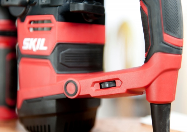 Перфоратор SKIL RH1E1781GB