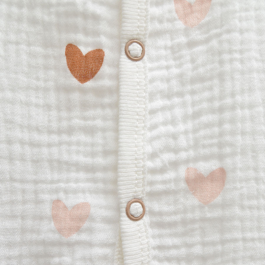 Песочник для девочки Blanka сердечко р.68 белый 110782