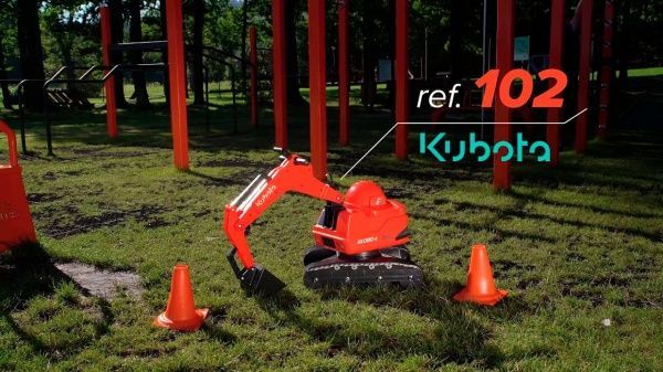 Екскаватор Falk Kubota помаранчевий 102