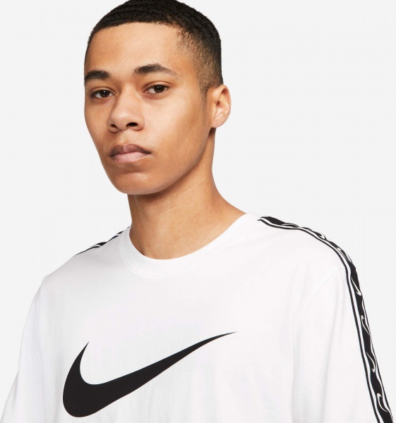 Футболка Nike REPEAT SW SS TEE DX2032-100 р.L білий