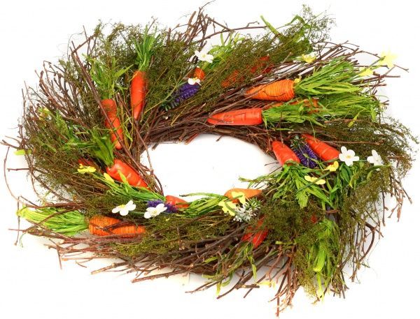 Венок из веточек и морковок WJ19001