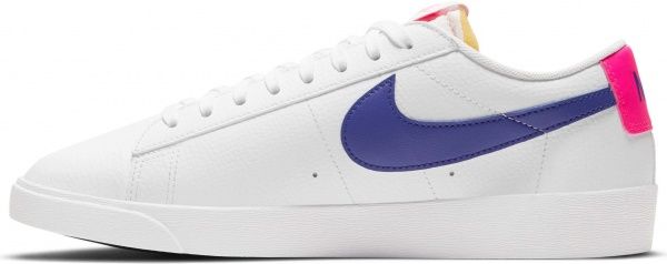 Кеды Nike BLAZER LOW DC9211-100 р. US 7,5 красный