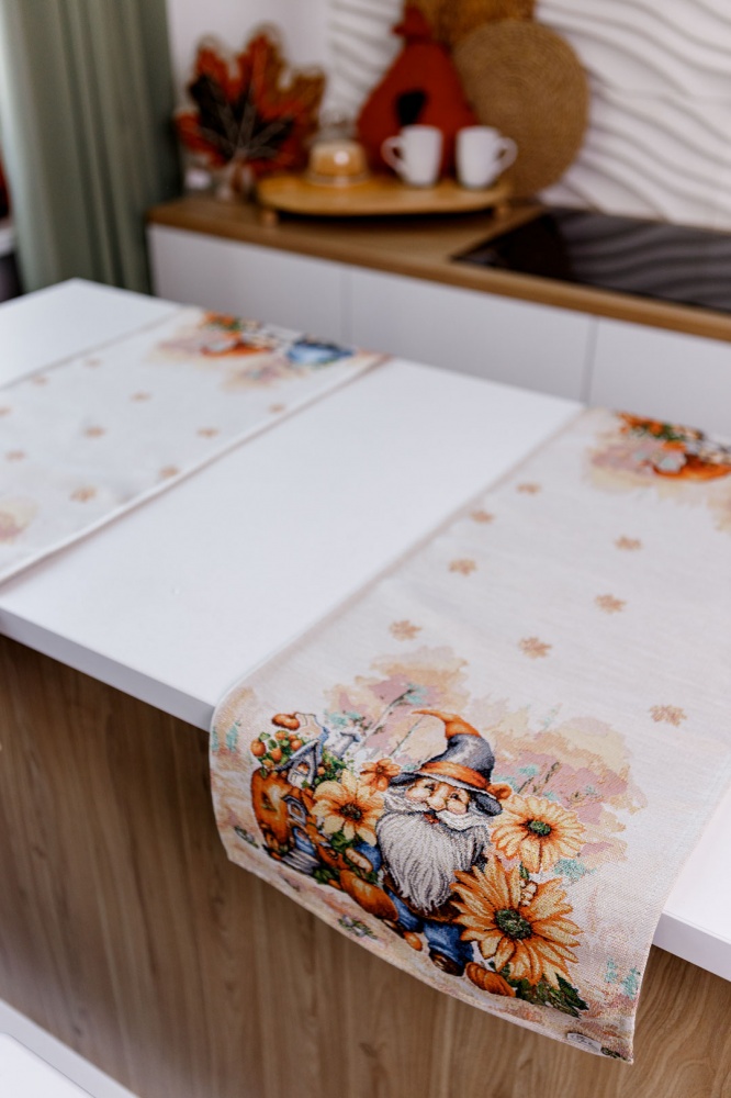 Дорожка (раннер) Тыквенные гномы 40x140 см бежево-желтый Прованс