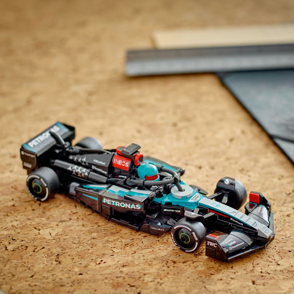 Конструктор LEGO Speed Champions Автомобиль для гонки Mercedes-AMG F1® W15 77244