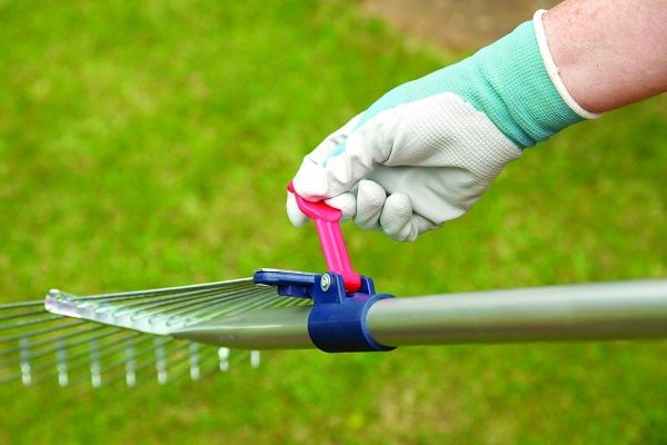 Грабли зубчатые Spear&Jackson регулируемые для газонов EXPRAKE