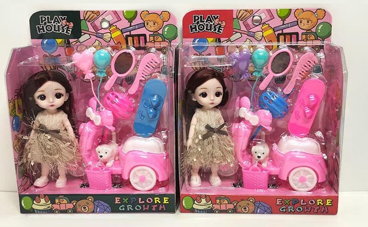 Іграшка Shantou Лялька з аксесуарами 555-01