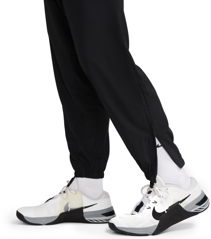 Штани Nike NK DF FORPANT TPR FB7497-010 р. S чорний