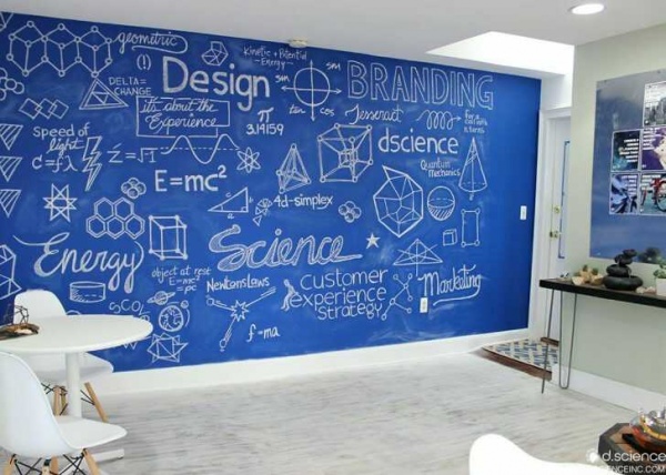 Фарба грифельна PRIMACOL DECORATIVE грифельна червоний 0,75 л 0,9кг