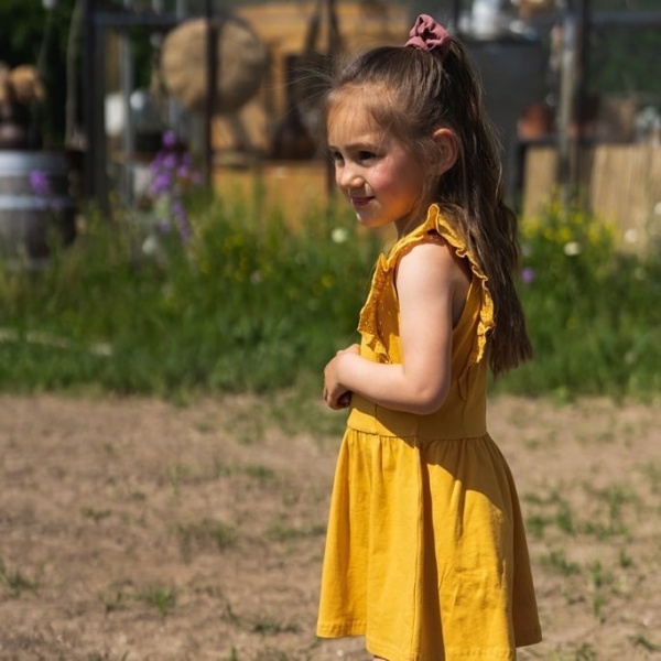 Платье Koko Noko р.104 охристо-желтый T46990-37 