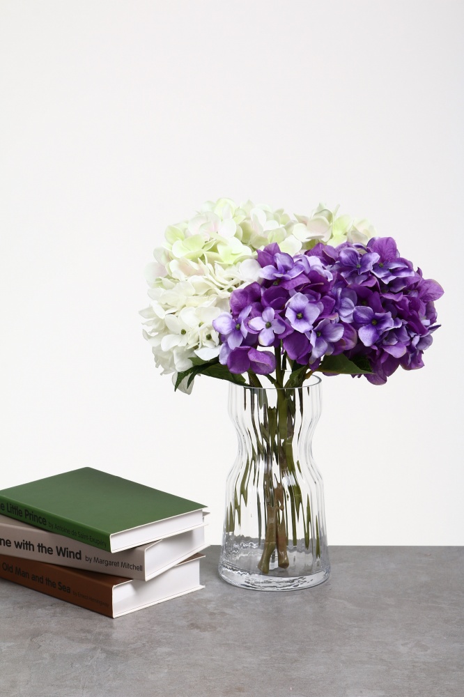 Ваза стеклянная Wrzesniak Glassworks Stripe 17-11272B 21 см прозрачная 17-11272B