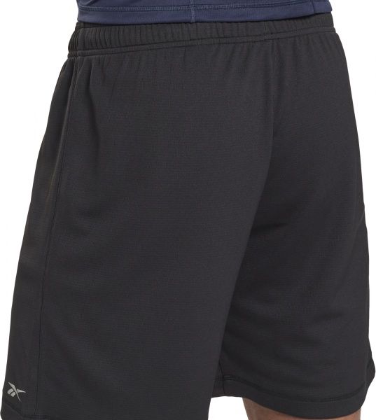 Шорты Reebok RE BASIC 7 INCH SHORT FT1056 р. M черный
