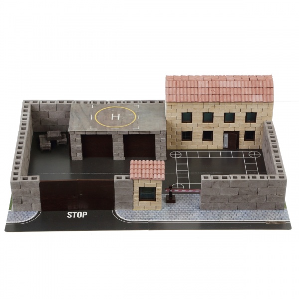 Конструктор из мини-кирпичиков Wise Elk Военная база 70828