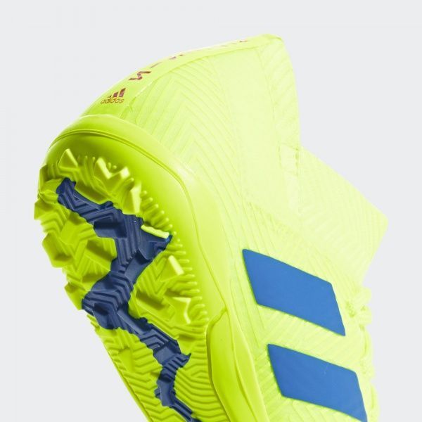 Бутсы Adidas NEMEZIZ 18.3 TF J CM8516 р. UK 5 салатовый