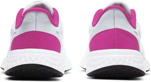 Кроссовки Nike NIKE REVOLUTION 5 BQ5671-018 р.US 4Y серый
