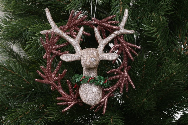 Декоративна підвіска Вінок з декором 15x15x6 см LD21053