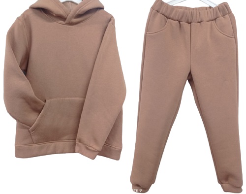 Спортивний костюм Bibo р.152 карамель 