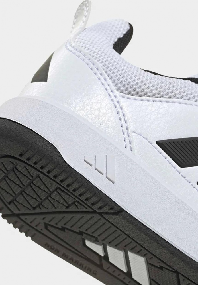 Кроссовки детские Adidas TENSAUR SPORT 3.0 CF K FTWWHT/CBLACK/FTWWHT JQ1843 р.35 белые