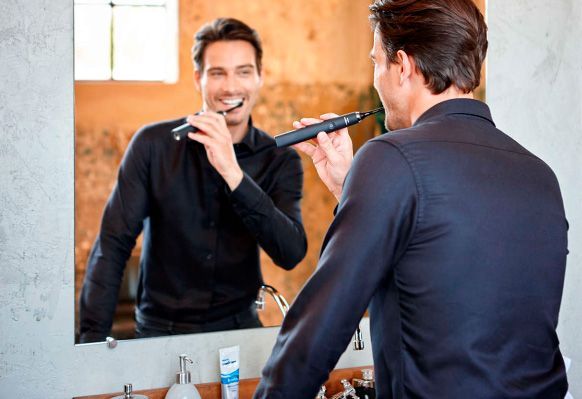 Електрична зубна щітка Philips HX9334/41 (набір)