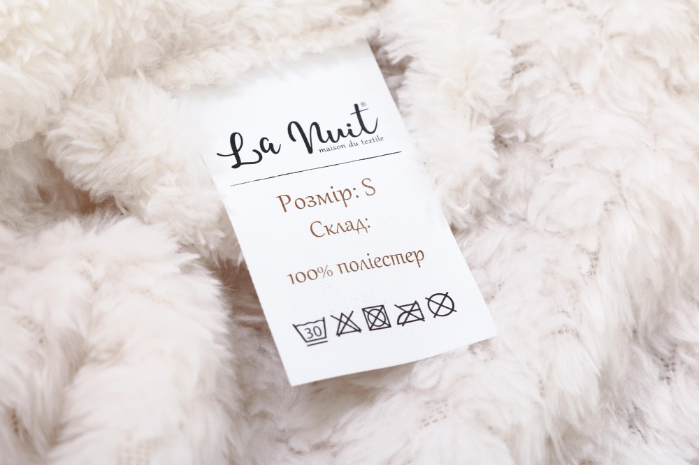 Халат La Nuit зі шкарпетками Essen р. L айворі