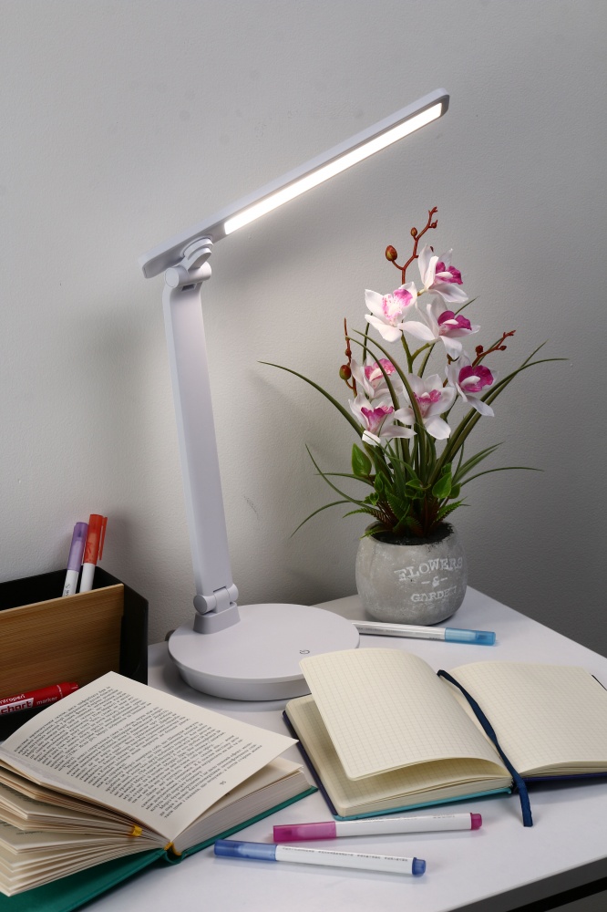 Настольная лампа Accento lighting 5 Вт белый LML-520CCT-B